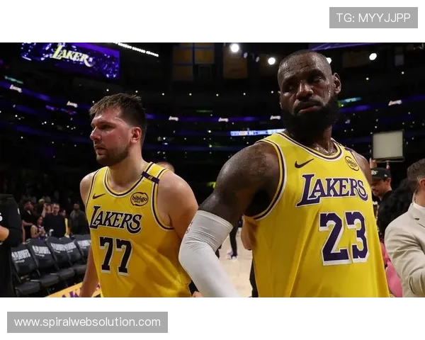 NBA看球吧：NBA季后赛精彩瞬间集锦与比赛精彩片段回放推荐